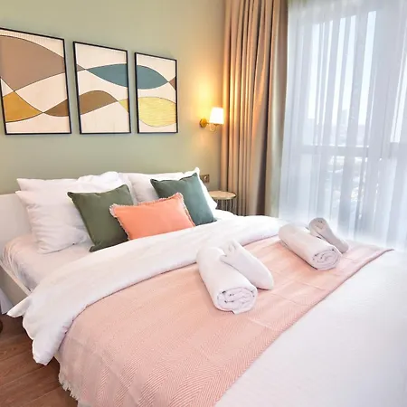 Apartment 10th Floor Brand New Complete Istanbul